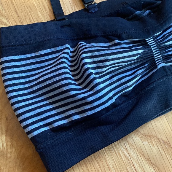 Avia Convertible Strap Bandeau Bra - Picture 2 of 6